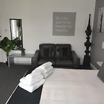 Q Accommodation